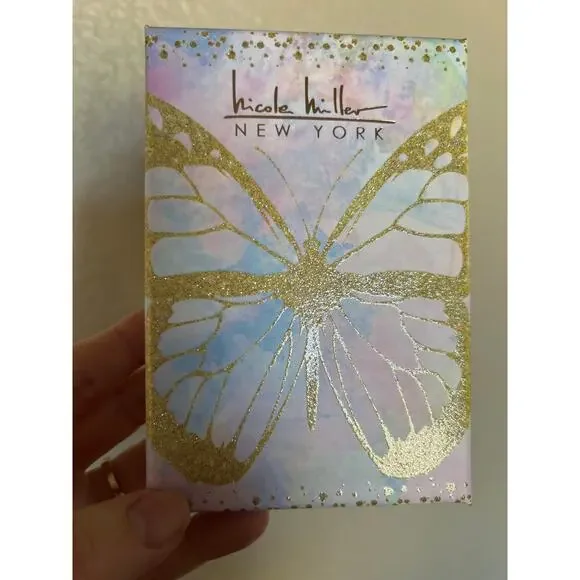 NIB Nicole Miller Beaded Bejeweled Hamsa Earrings - Picture 2 of 4